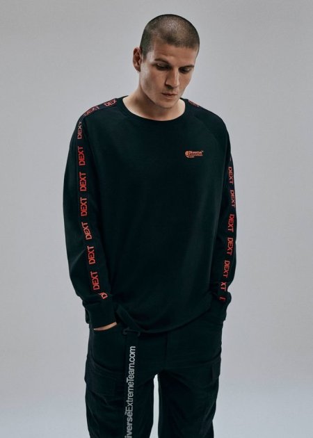 T-shirt_long DEXT TAPE LG